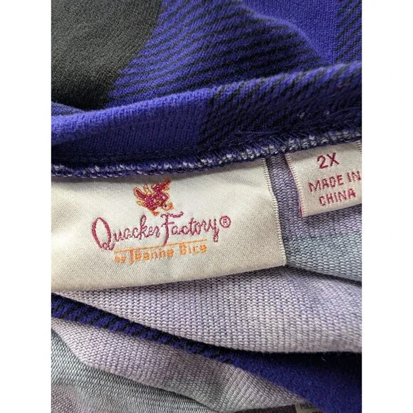 Quacker Factory Top - Picture 7 of 7